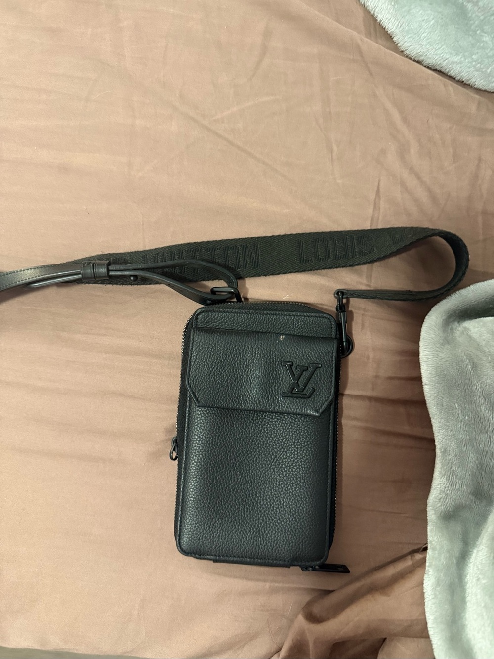 Louis Vuitton Men’s Bag